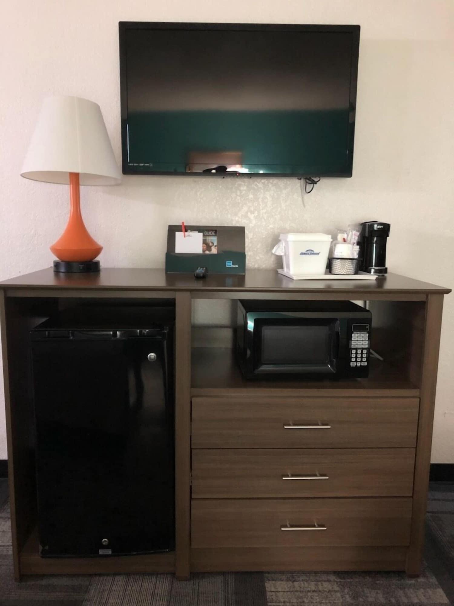Howard Johnson By Wyndham Winter Haven Fl Екстер'єр фото